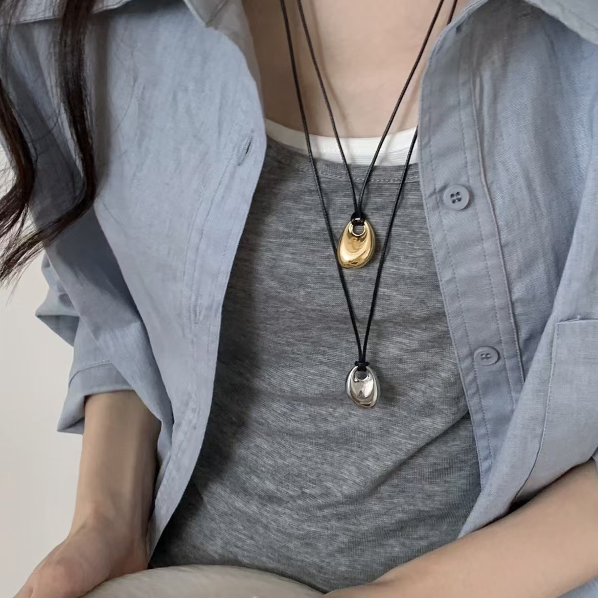 Korean Black Skin Rope Silver  - đánh giá và giá Mens Fashion Trends 2026